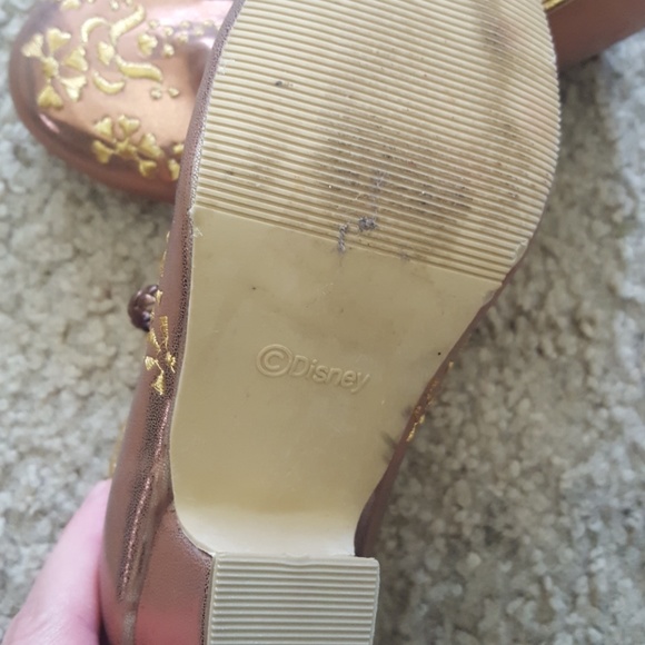 Shoes - Picture 3 of 3